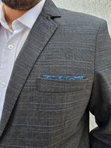 Terno Preto Masculino Poliviscose Xadrez Com Fivela De Ajuste Na Calça e Capa de Zíper Personalizada Via Romanos