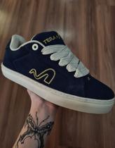 Tesla hertz navy gold