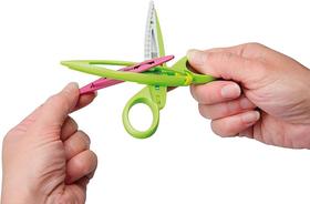 Tesoura Decorativa Creativ Maped com 2 modelos de cortes Tesoura Decorativa Creativ Maped com 2 modelos de cortes