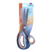 Tesoura profissional reforçada alfaiate titanium 9 1/2 24cm