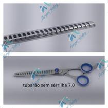 Tesoura tubarao 7.0 polegadas prata c/brilho Tesoura tubarao 7.0 polegadas prata c/brilho