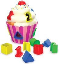 The Learning Journey - Early Learning - Cupcake Shape Sorter - Shape Sorter for Toddlers Ages 12 Months and Up - Brinquedos Premiados