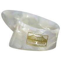 Thumb Picks Golden Gate GP-5-4PK Pearloid Medium, pacote com 4 Thumb Picks Golden Gate GP-5-4PK Pearloid Medium, pacote com 4