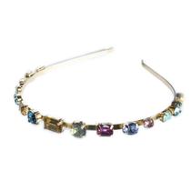 Tiara Arco Geométrica em Pedraria Rainbow