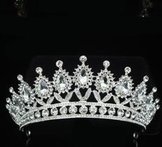 Tiara, coroa para noivas e debutantes cor prata, grande