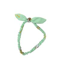 Tiara em tecido verde com frutinhas bebê e moda infantil