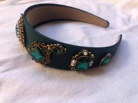 Tiara Feminina Esmeralda