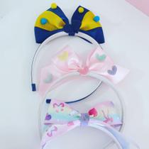 Tiara personalizada com laço Tiara personalizada com laço
