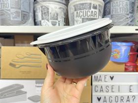 Tigela Batedeira Tupperware 2 Litros Preta com Tampa Branca