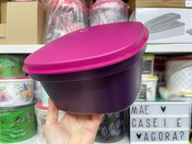 Tigela Tupperware Actualité 2,5 Litros Roxo e Roxo Claro Tigela Tupperware Actualité 2,5 Litros Roxo e Roxo Claro