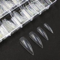 Tips stiletto curva transparente 100un helen color Tips stiletto curva transparente 100un helen color
