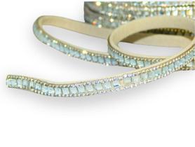Tira de Strass Paris Cristal Com brilhantes premium tira em camurça bege 10 a 50 metros Tira de Strass Paris Cristal Com brilhantes premium tira em camurça bege 10 a 50 metros