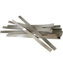 Tira Lixa Abrasiva AÇO INOX 4MM com 12 Unidades Lysanda Tira Lixa Abrasiva AÇO INOX 4MM com 12 Unidades Lysanda