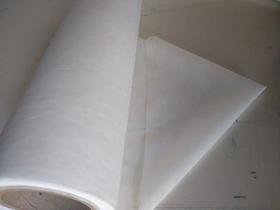 TNT 100 Gramatura 1 metro Branco 1,40 Largura