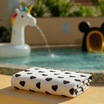 Toalha Banho Dohler Prisma 100 Algodão Estampa De Coração 140cm x70cm Piscina Praia
