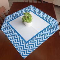 Toalha centro de mesa 70 x 70 - faixa bca e azul claro Toalha centro de mesa 70 x 70 - faixa bca e azul claro