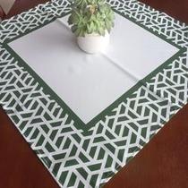 Toalha centro de mesa 70 x 70 - faixa verde Toalha centro de mesa 70 x 70 - faixa verde