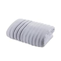 Toalha de Banho Leve Macia Ondulada Jacquard Branca Wave Corttex Toalha de Banho Leve Macia Ondulada Jacquard Branca Wave Corttex