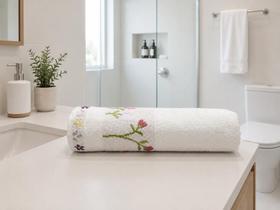 Toalha de Banho Tamanho 80x150cm Em Algodão Bordada e Macia Alta Absorção