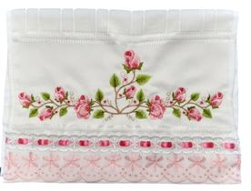Toalha de Mão, lavabo, bordados florais e Tira Bordada. 1 peça com lindos bordados.