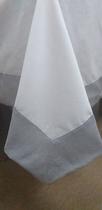Toalha de mesa 8 lugares, em gabardine com barrado de 10 cm linho misto cinza - Magic Toalha de mesa 8 lugares, em gabardine com barrado de 10 cm linho misto cinza - Magic