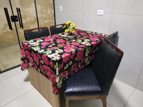 Toalha de Mesa de Cozinha Copa Sala de Jantar 8 Lugares 2,50m x 1,40m Malha Gel Estampa 8 Floral Preto e Rosa