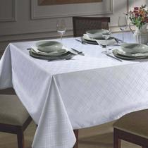 Toalha de Mesa Jacquard Requinte II Liso Retangular 1,40m x 2,10m - Dohler