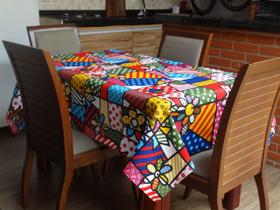 Toalha de Mesa Lindas Estampas Vivas 1,0 x 1,40 Romero Brito