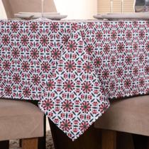 Toalha de Mesa Natal 4 Lugares 145x140cm para Mesa Posta Natalina Toalha de Mesa Natal 4 Lugares 145x140cm para Mesa Posta Natalina
