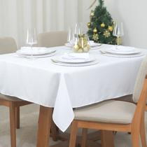 Toalha de Mesa Natal Classic 2,00x1,45m 6 Lugares Toalha de Mesa Natal Classic 2,00x1,45m 6 Lugares
