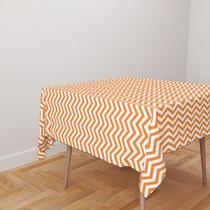 Toalha De Mesa Quadrada 4 Lugares Tecido Oxford Chevron Laranja TL160 - 140x140cm