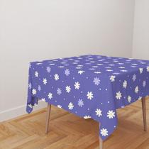Toalha De Mesa Quadrada 4 Lugares Tecido Oxford Margaridas Roxo Very Peri TL301 - 140x140cm