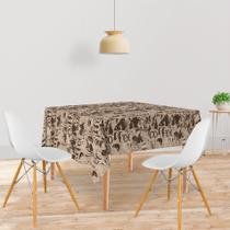 Toalha De Mesa Quadrada Tecido Oxford Café e Pessoas TL158 - 140x140cm Toalha De Mesa Quadrada Tecido Oxford Café e Pessoas TL158 - 140x140cm