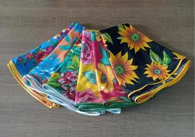 Toalha de mesa redonda em tecido Chita Floral com viés - Fafaty Toalha de mesa redonda em tecido Chita Floral com viés - Fafaty