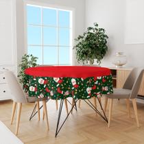 Toalha De Mesa Redonda Tecido Oxford Natal Papai Noel Meias Fundo Verde e Vermelho -140x140cm