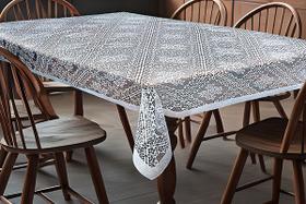 Toalha de Mesa Rosa em Renda Poliester 1,50 m por 2,20 m Toalha de Mesa Rosa em Renda Poliester 1,50 m por 2,20 m