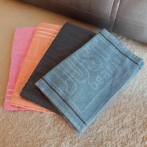 Toalha de Rosto Fitness Esportiva Academia Pilates Bike Macia Felpuda Escrita em Alto Relevo 01 Peça