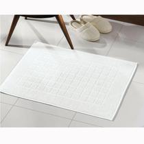 Toalha Para Piso De Banheiro Felpudo Royal Li Cor Branco