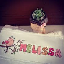 Toalhinha nome Melissa cor bege