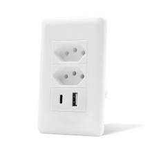 Tomada 2 Entradas 10A USB-A Tipo-C 2400mA Multifunçao Bivolt