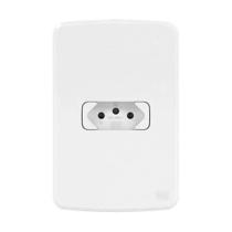 Tomada 2 Pinos com Terra 10 amperes com Placa Weg Composé