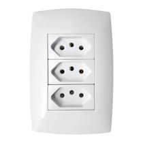 Tomada 3 módulos 10A 110v 127v 2P+T Linha Home Blux Branca