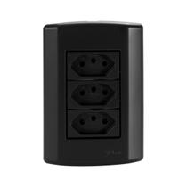 Tomada 3 saídas 2P+T 10A 250V com placa 4x2 Matiz Pluzie