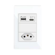 Tomada De Parede USB Padrão Brasileiro 10A 5V Com Painel De Vidro 120mm X 72mm
