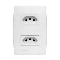 Tomada Dupla 2P + T 20 Amperes 250 Volts Branca Linha ILUS SOPRANO