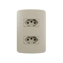 Tomada Dupla MarGirius B3 Colors 2P+T 10A com Placa 4x2 Pérola Tomada Dupla MarGirius B3 Colors 2P+T 10A com Placa 4x2 Pérola