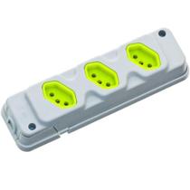 Tomada em barra para extensão com 3 tomadas 2P+T 20A cinza/verde - Robust - Fiolux Tomada em barra para extensão com 3 tomadas 2P+T 20A cinza/verde - Robust - Fiolux