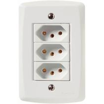 Tomada emb tripla 20a 57145079 lux2 tramontina