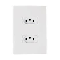Tomada Ilumi I9 Monobloco Dupla 2P+T 20A 250V com Placa
