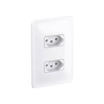 Tomada Legrand Pial Zeffia - Dupla - 2P+T - 10A - Branco - 680111 Tomada Legrand Pial Zeffia - Dupla - 2P+T - 10A - Branco - 680111